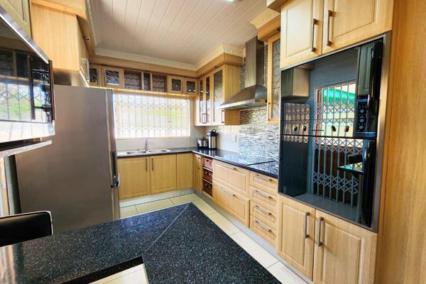 4 Bedroom Property for Sale in Amalinda Eastern Cape